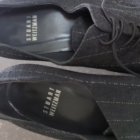 Stuart Weitzman pinstriped wool and suede heel - Picture 2 of 5